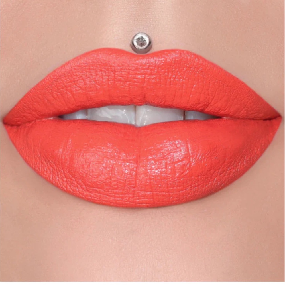 Jeffree Star Bold Matte Orange Lipstick Full Coverage Prick